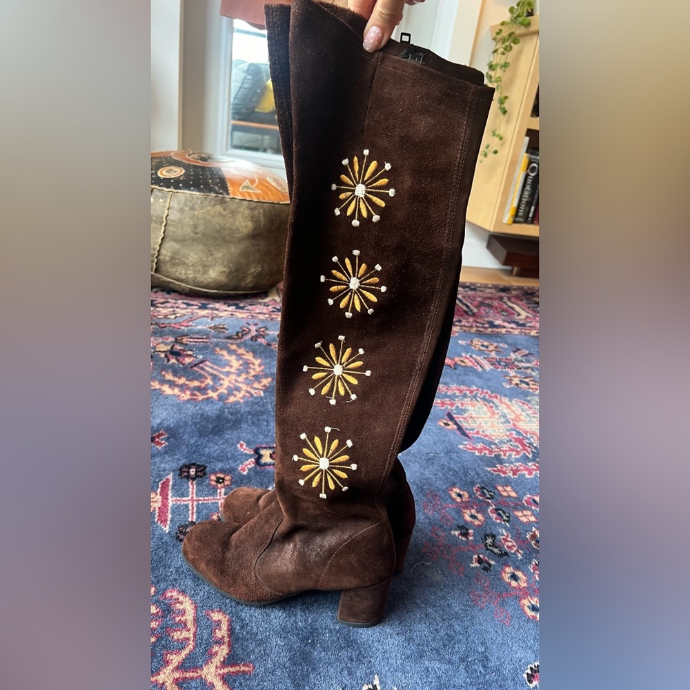 EXTREMELY RARE | Vintage 1970’s Fox & Fluevog Brown Suede Knee High Boots - Picture 7 of 8